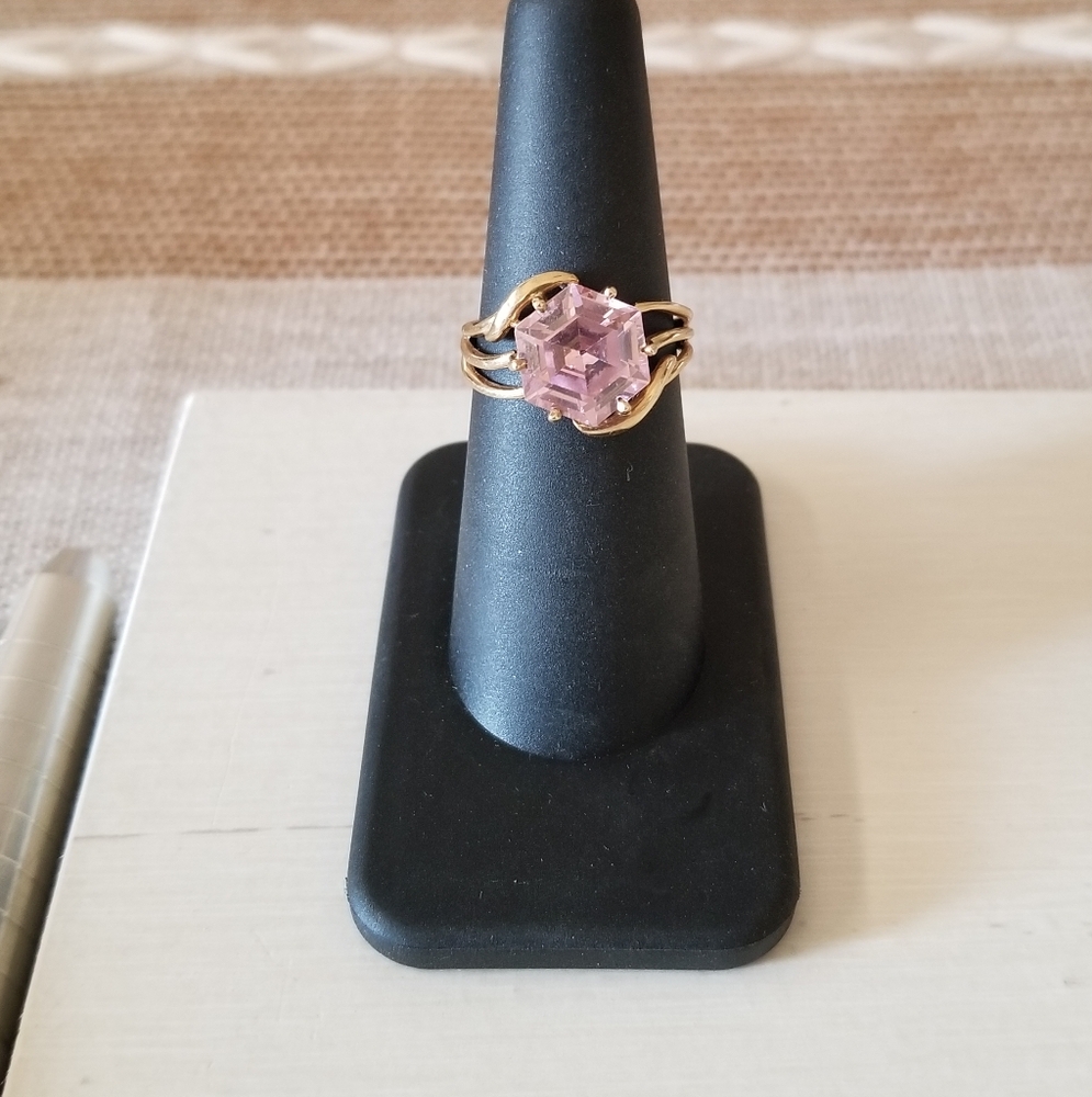 10K Gold CZ Statement Ring - Picture 11 of 11
